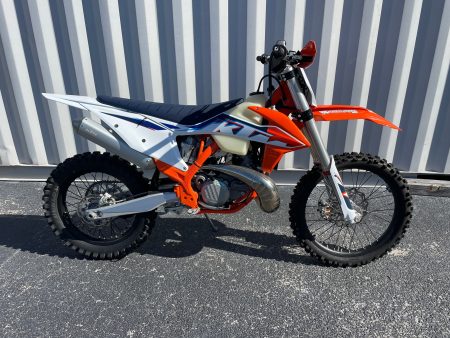 2022 KTM 250 XC TPI Supply