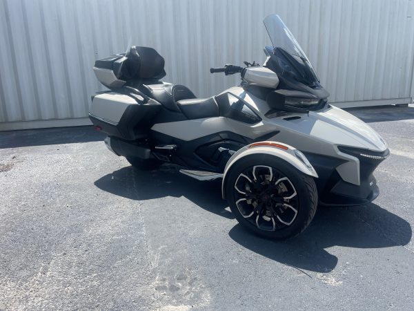 2020 Can-Am Spyder RT-Limited SE6 (Chrome) Hot on Sale